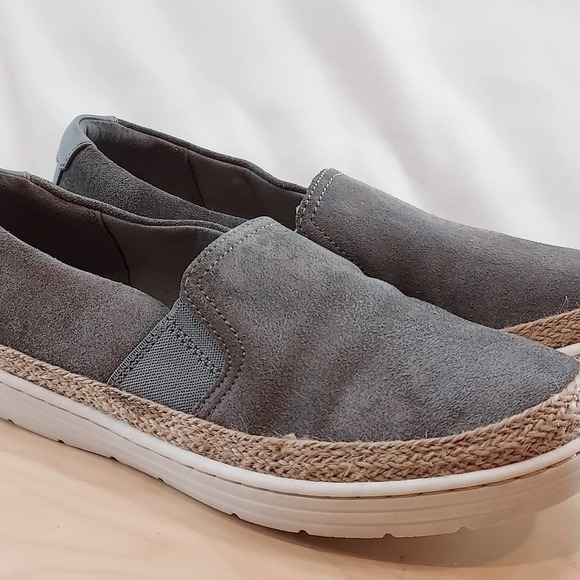 clarks marie sail slip on